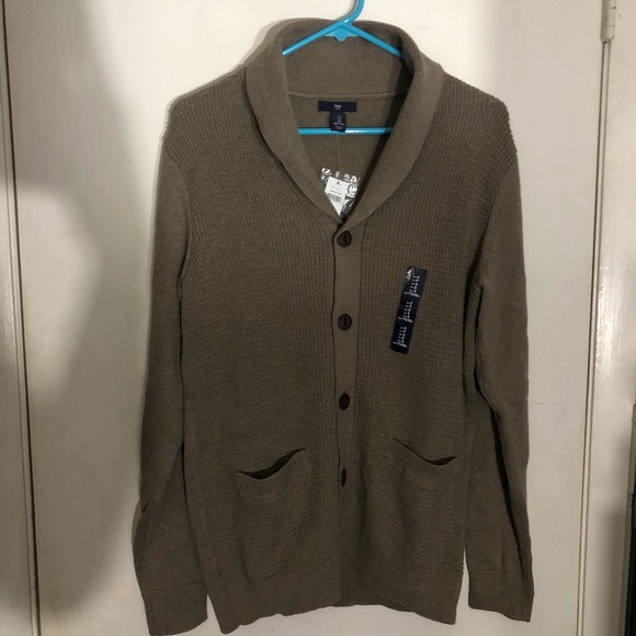 GAP Other - Men’s Gap Tan Woven Cardigan with Wooden Buttons GAP Other - Men’s Gap Tan Woven Cardigan with Wooden Buttons